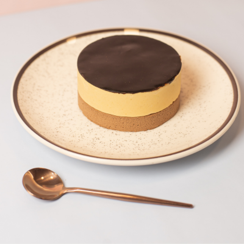 Mousse de chocolate semiamargo  y mousse de dulce de leche individual